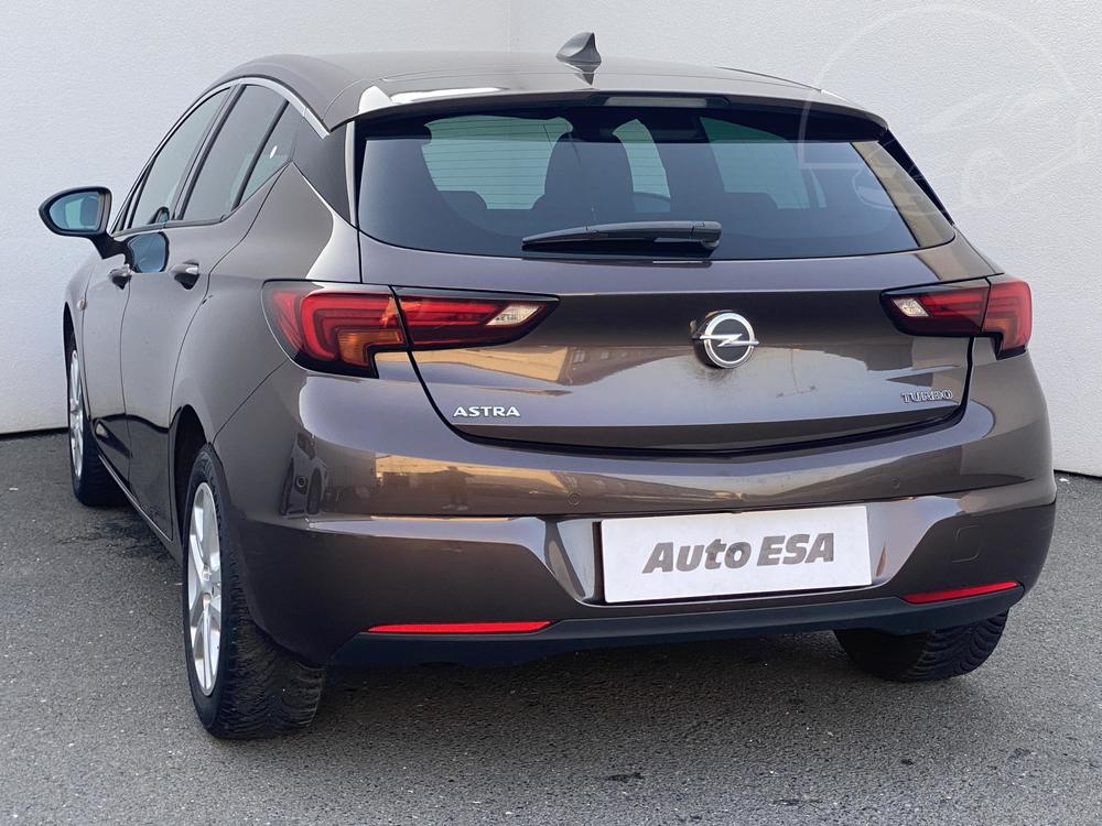 Opel Astra 1.4 T Serv.kniha