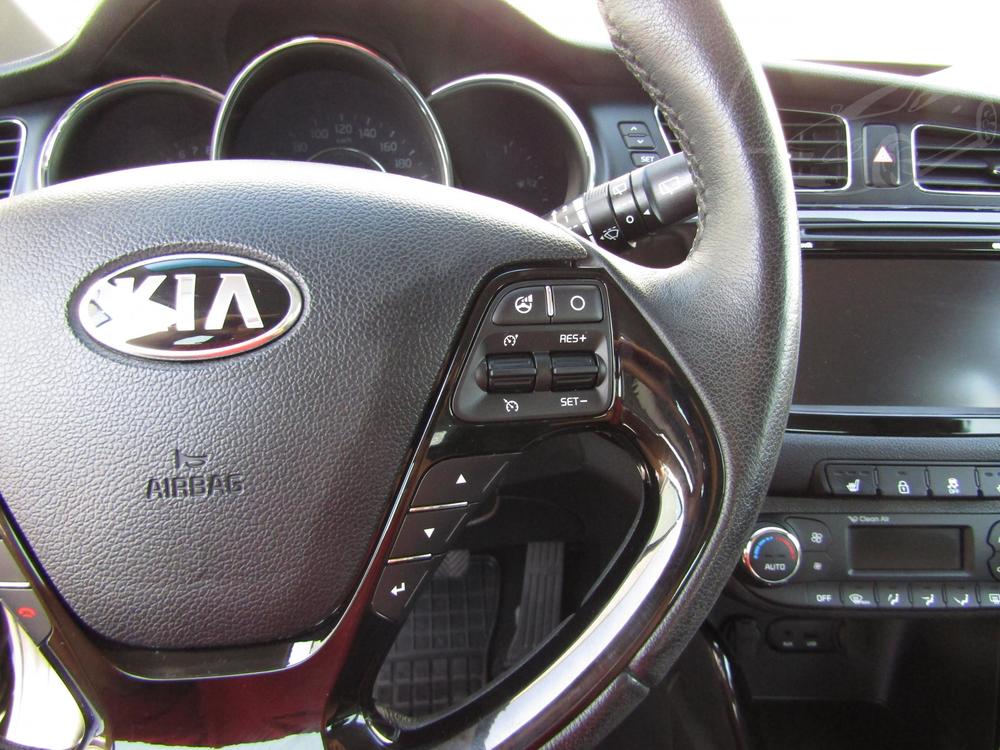 Kia Ceed 1.6 GDI, R