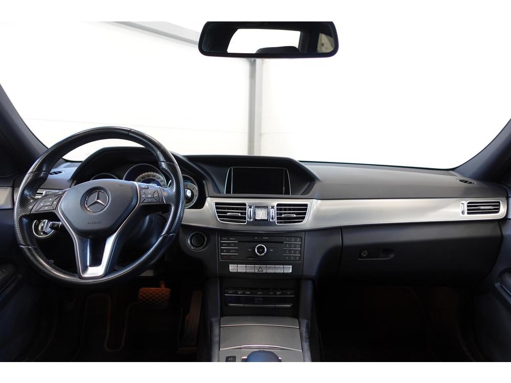 Mercedes-Benz E 2.2 CDi Serv.kniha