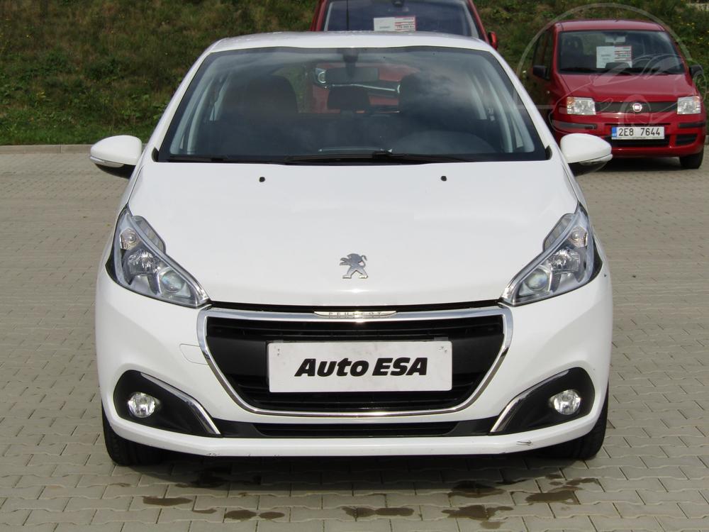 Peugeot 208 1.2 i 1.maj, R