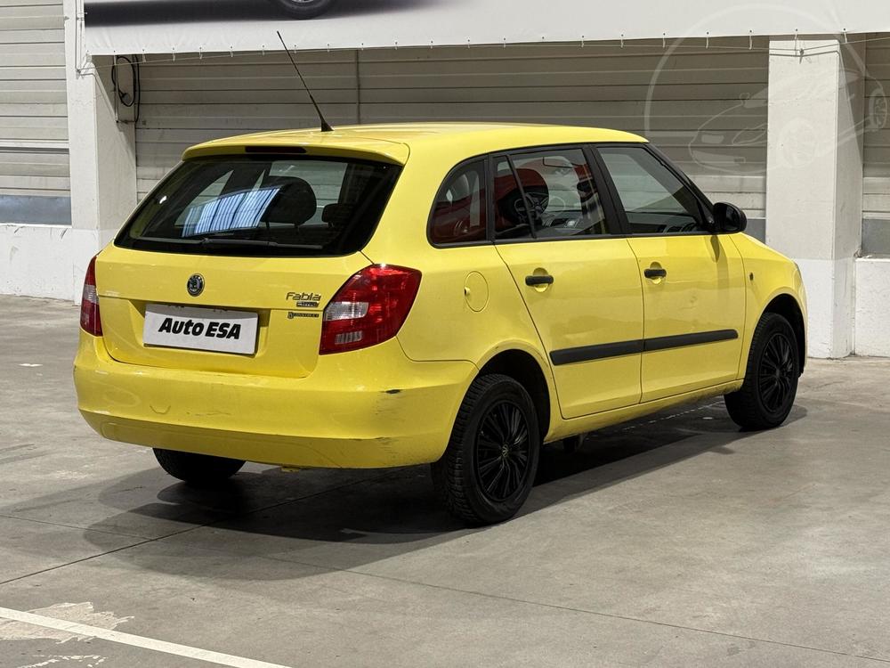 koda Fabia II 1.2, R