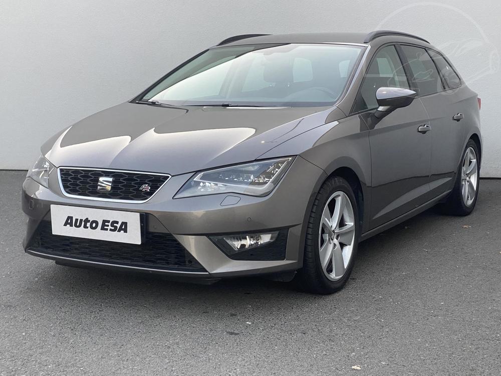 Seat Leon 2.0 TDi Serv.kniha