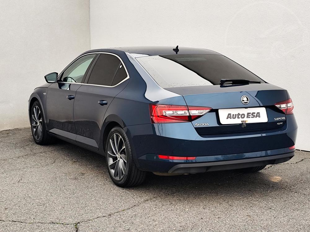 koda Superb III 2.0 TDi, R