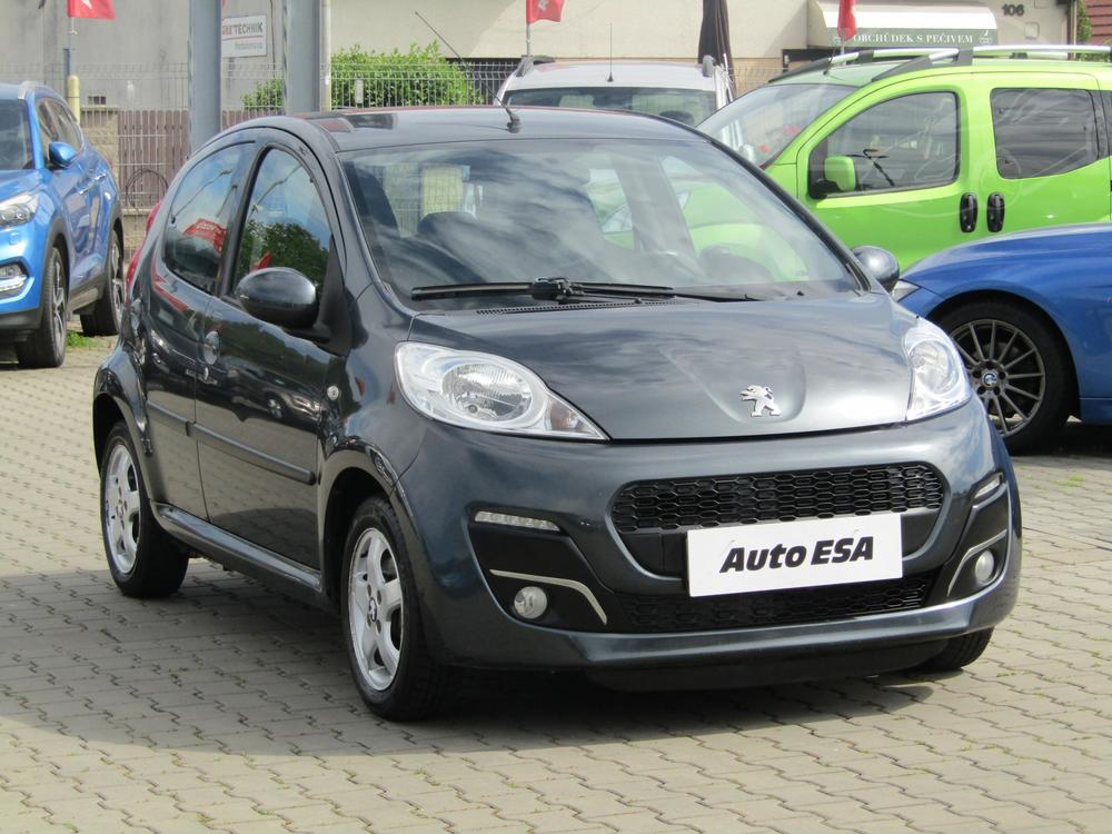 Peugeot 107 1.0 i, R