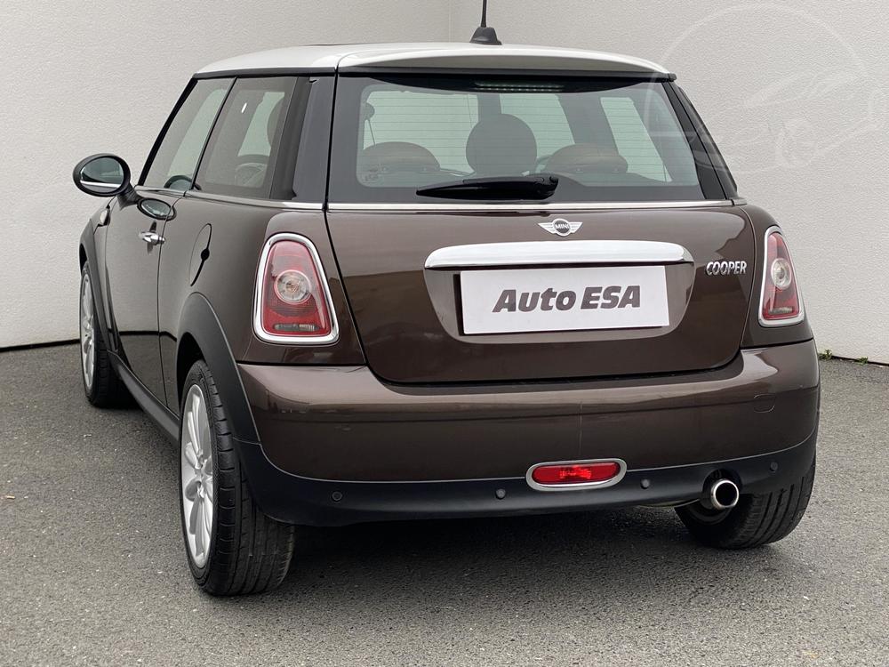 Mini Cooper 1.6 Serv.kniha