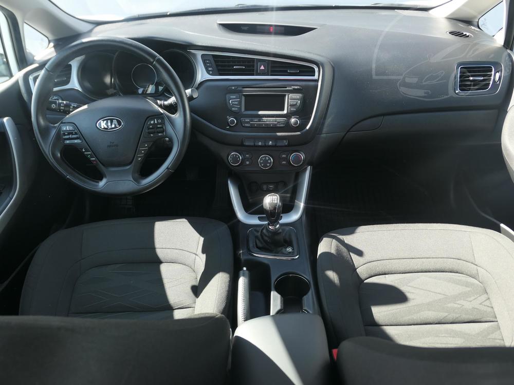 Kia Ceed 1.6 GDi, R