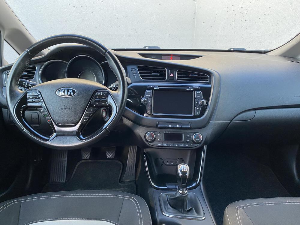 Kia Ceed 1.6 CRDi Serv.kniha