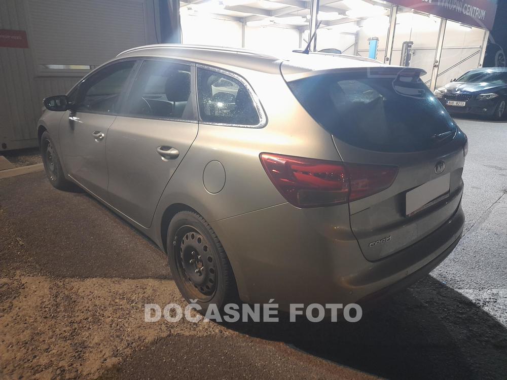 Kia Ceed 1.6 GDi 1.maj, R