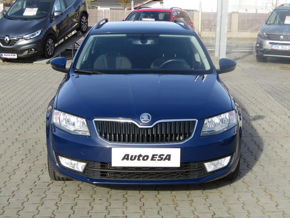 koda Octavia III 2.0 TDi Serv.kniha, R