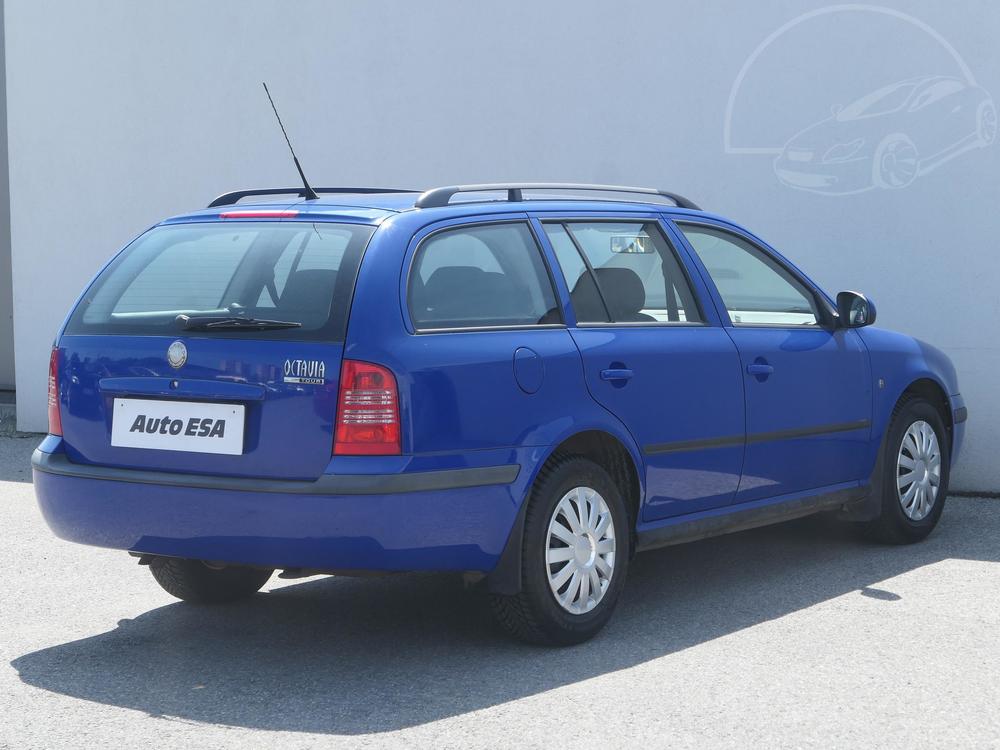 koda Octavia 1.6 MPi, R