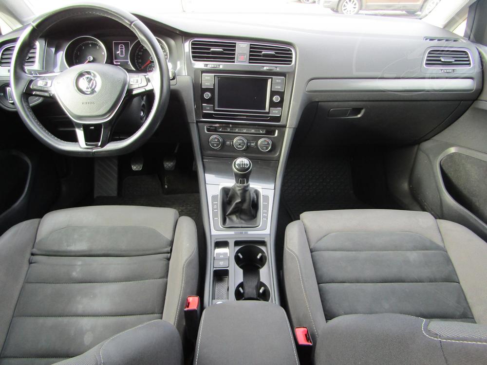 Volkswagen Golf 1.4 TGi CNG, R