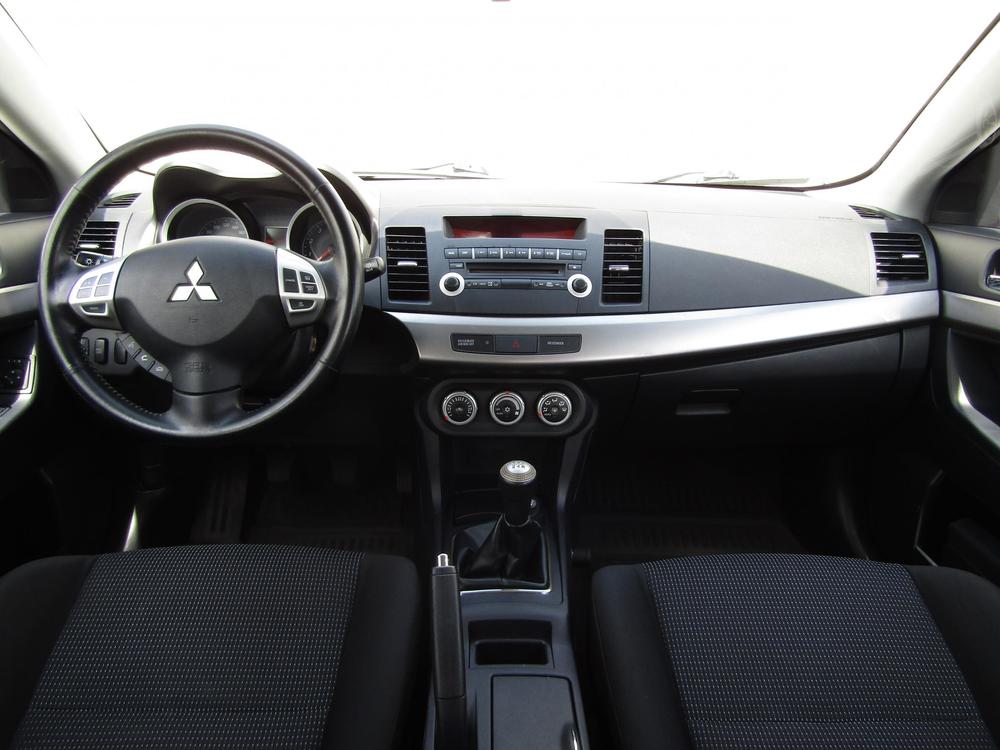 Mitsubishi Lancer 1.8 MIVEC, R