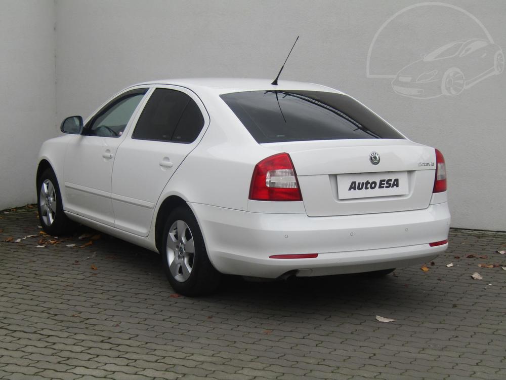 koda Octavia II 1.6 i