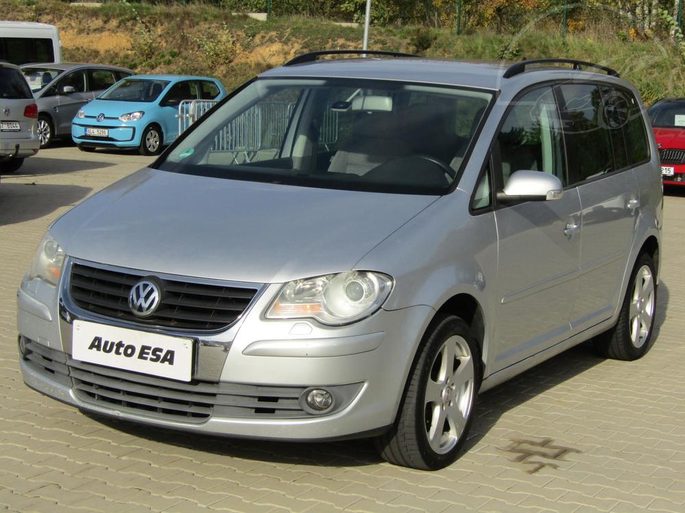 Volkswagen Touran 2.0 i