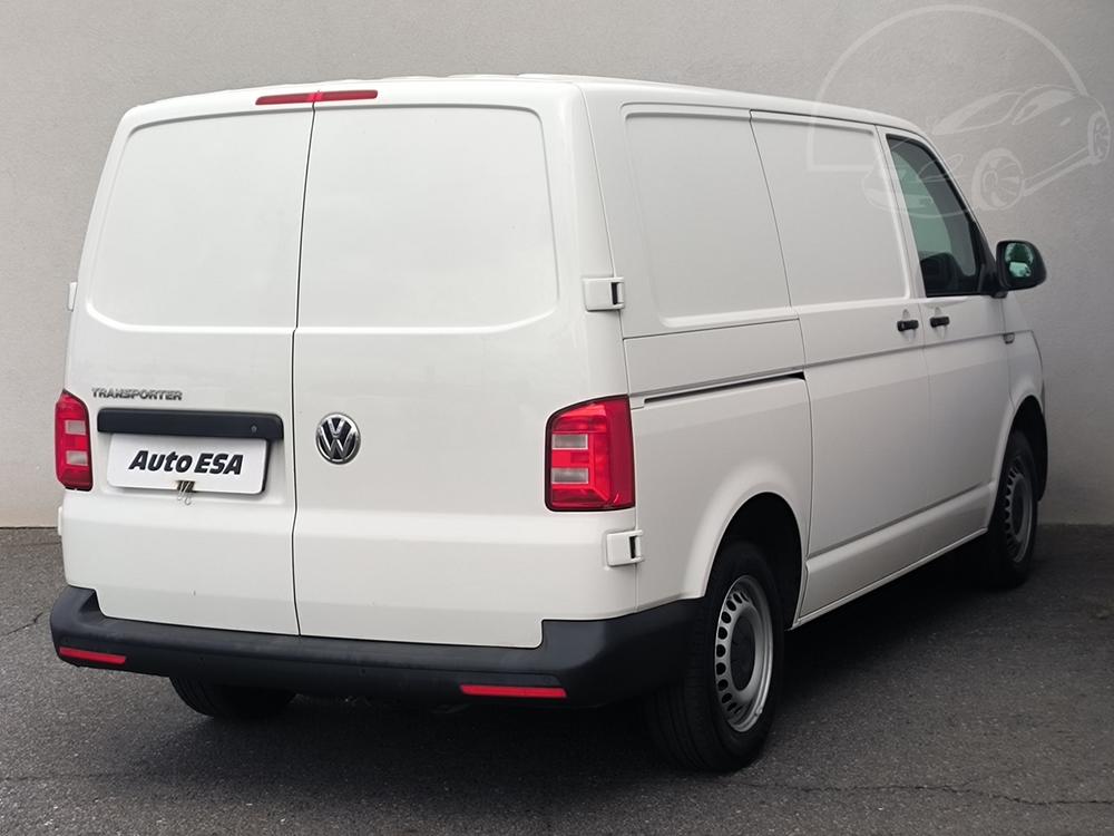 Volkswagen Transporter 2.0 TDi 1.maj Serv.kniha, R