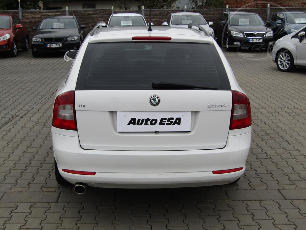 koda Octavia II 1.6 TDi, R