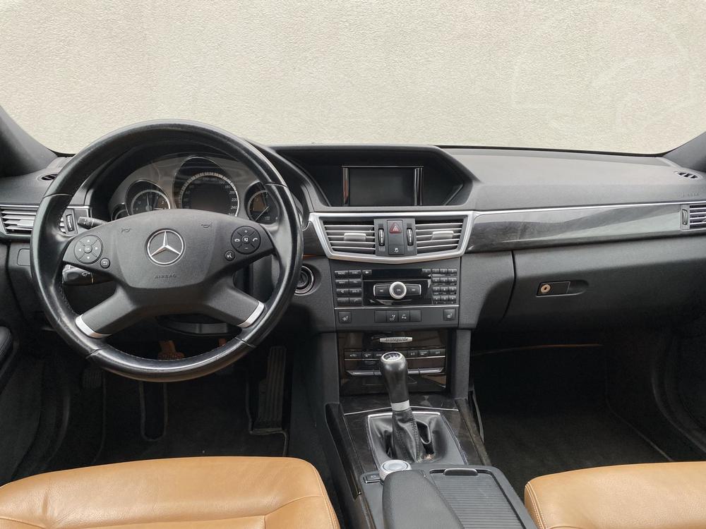 Mercedes-Benz E 2.2 CDI, R