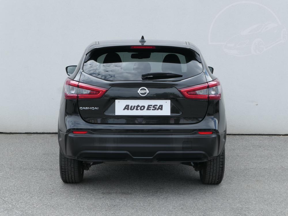 Nissan Qashqai 1.2 DIG-T, R