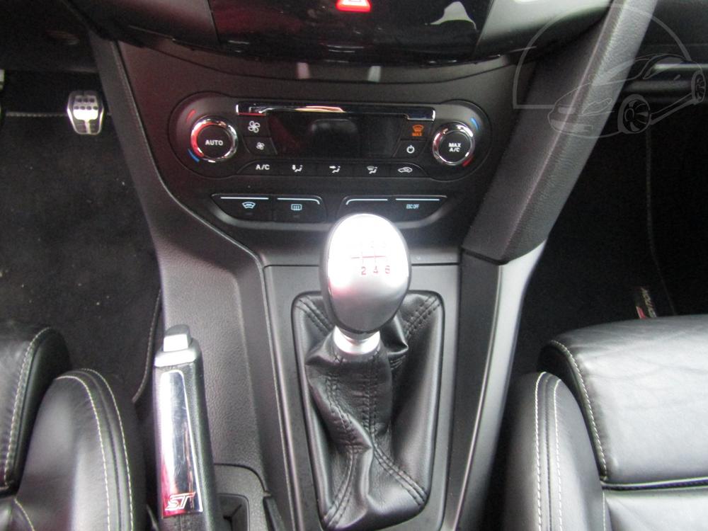 Ford Focus 2.0 ST