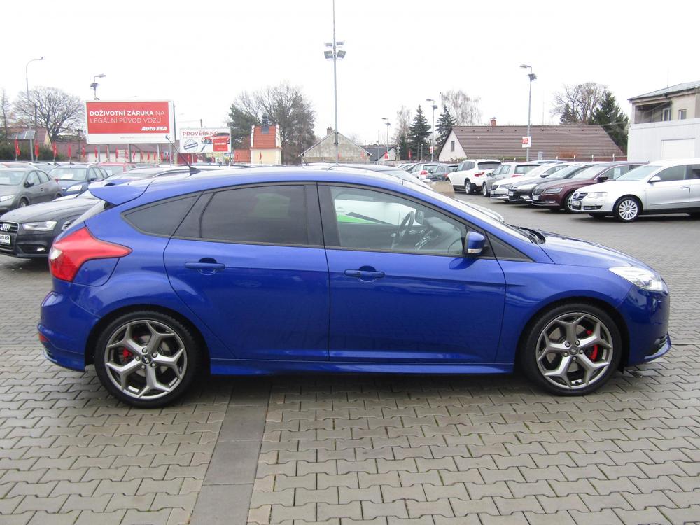 Ford Focus 2.0 ST