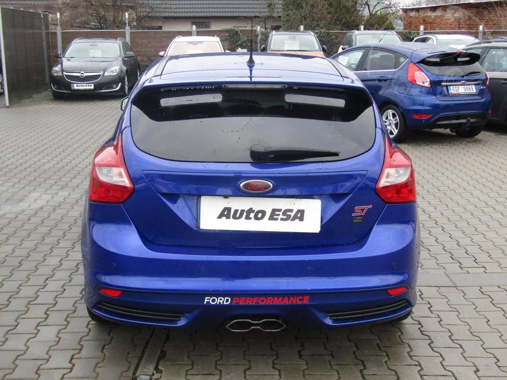 Ford Focus 2.0 ST