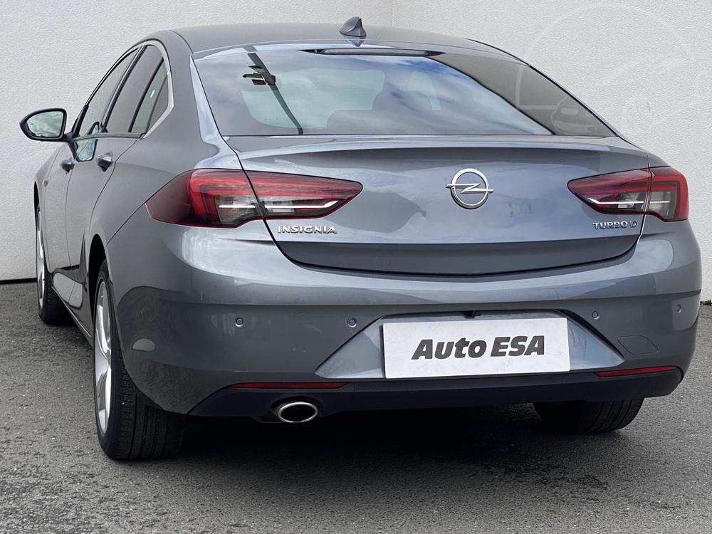 Opel Insignia 2.0 CDTi