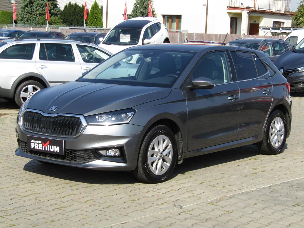 koda Fabia IV. 1.0 TSi 1.maj Serv.kniha