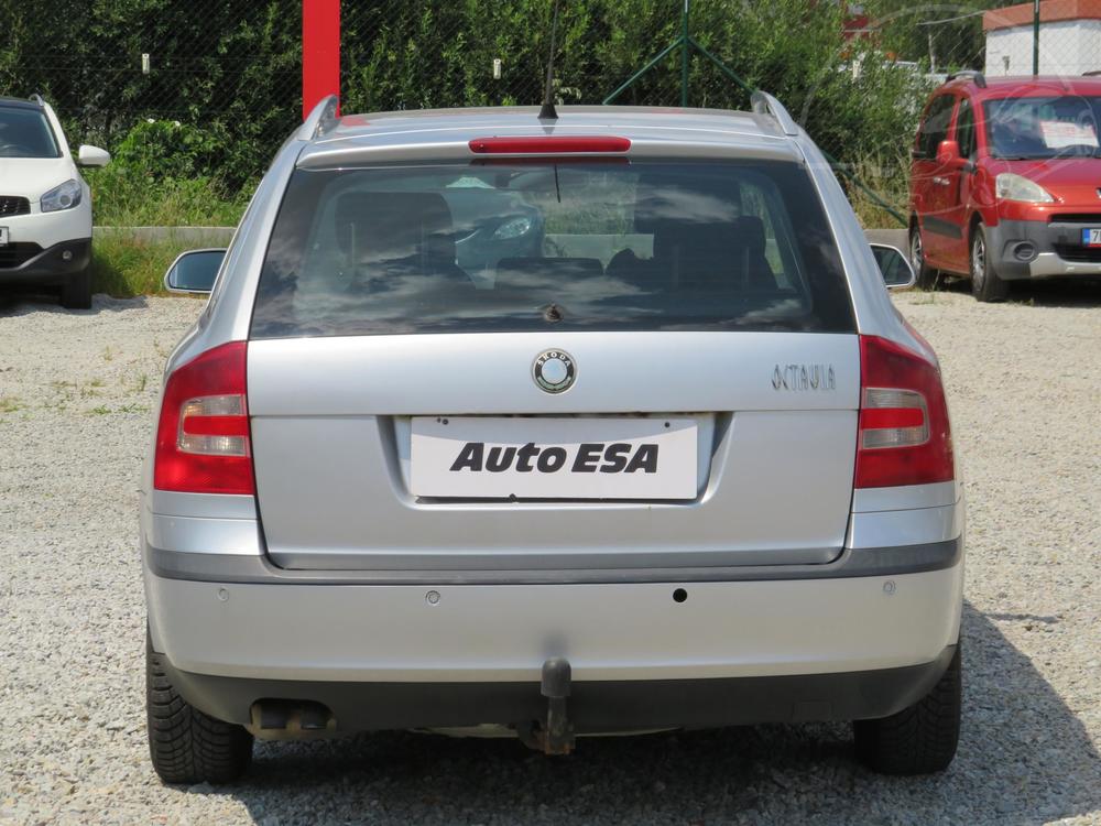 koda Octavia II 1.9 TDi, R