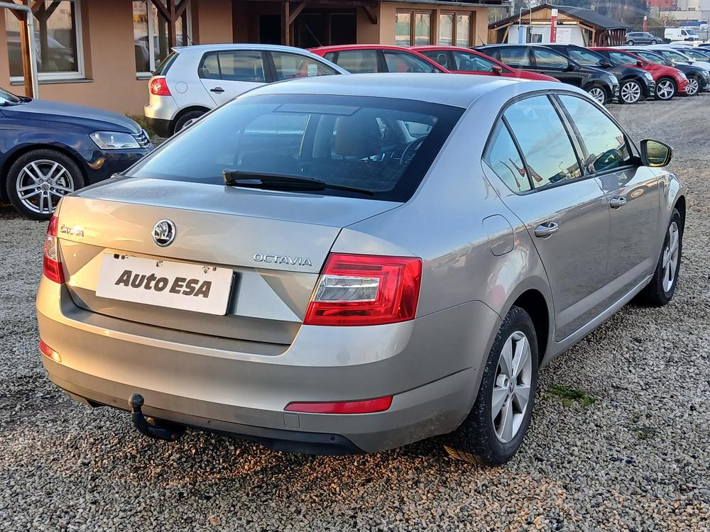 koda Octavia III 1.6 TDi Serv.kniha, R