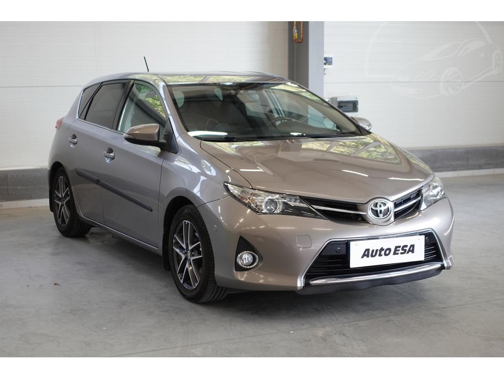 Toyota Auris 1.6 i, ČR