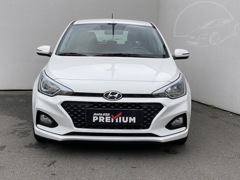 Hyundai i20 1.2 i 1.maj Serv.kniha, R