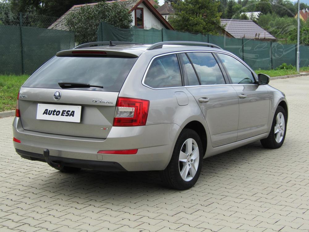 koda Octavia III 2.0 TDi, R