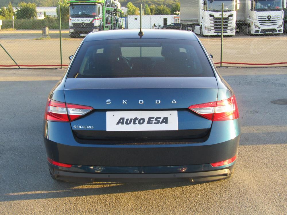 koda Superb III 2.0 TDi Serv.kniha, R