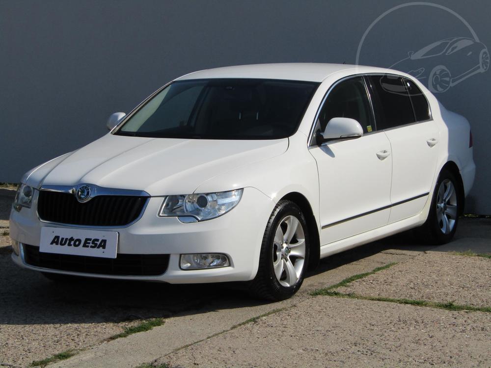 koda Superb II 1.6 TDi Serv.kniha