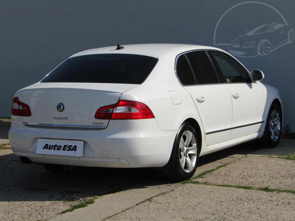 koda Superb II 1.6 TDi Serv.kniha