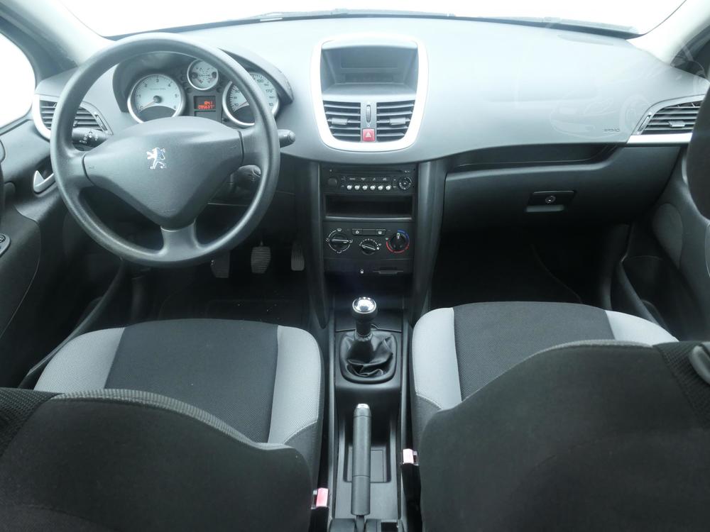 Peugeot 207 1.4 HDi 1.maj, R