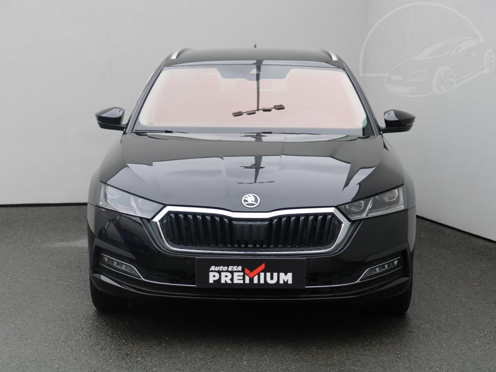 koda Octavia IV 2.0 TDi 1.maj Serv.kniha