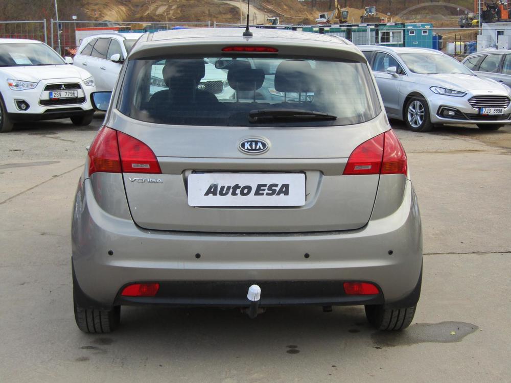 Kia Venga 1.4 CVVT Serv.kniha, R