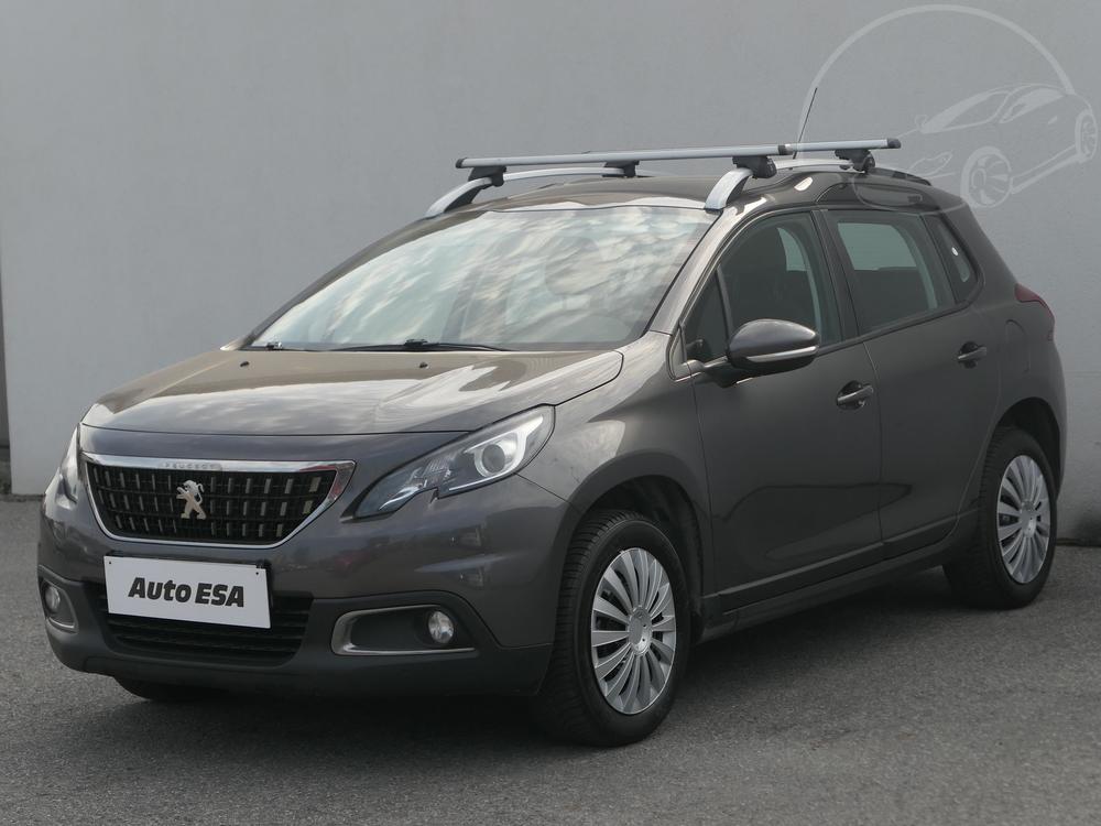 Peugeot 2008 1.2 PT, R