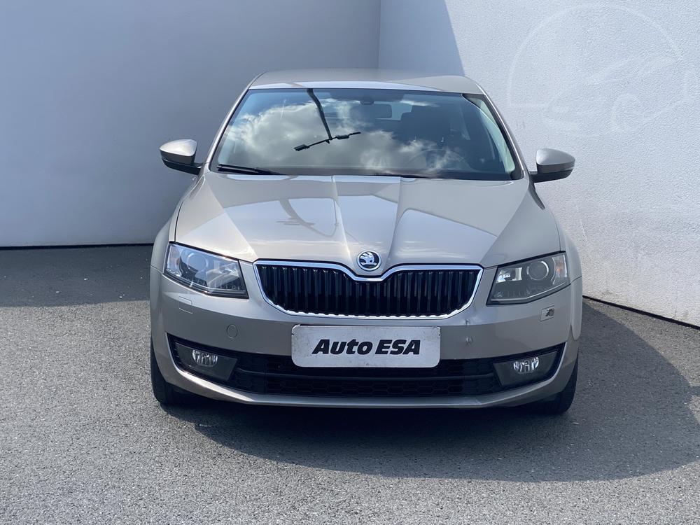 koda Octavia III 1.6 TDi Serv.kniha, R