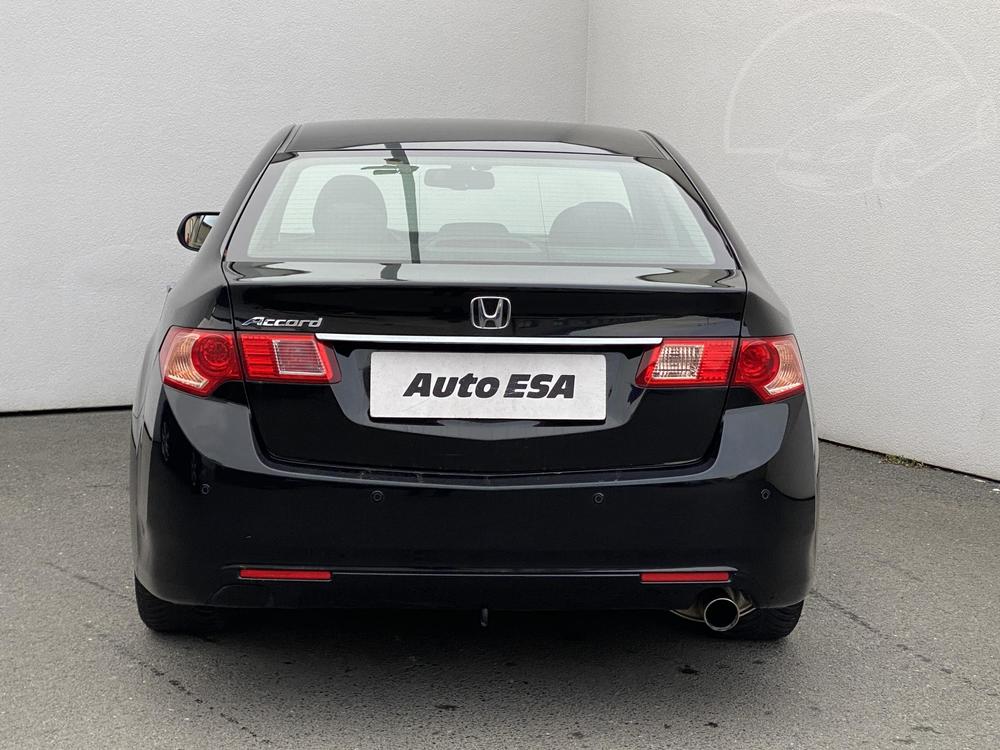 Honda Accord 2.0 i