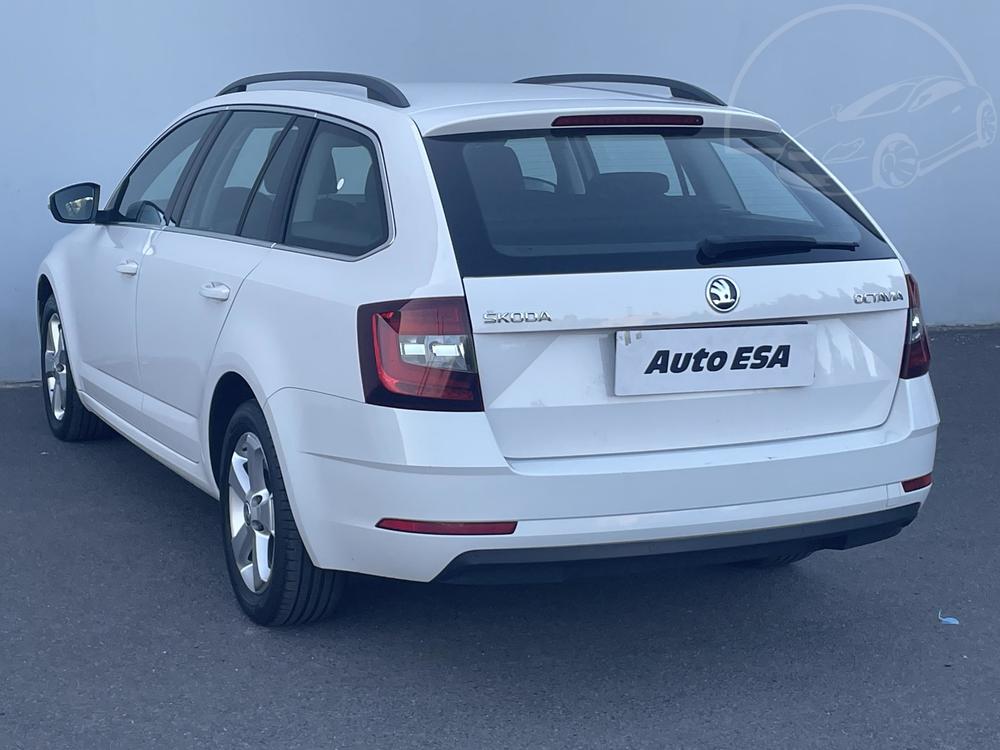 koda Octavia III 1.6 TDi, R