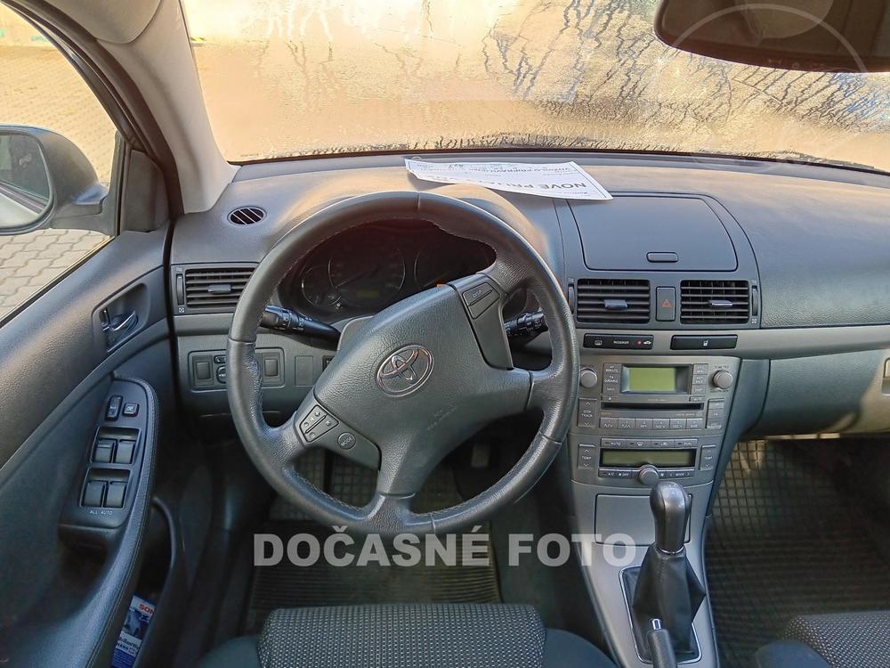 Toyota Avensis 1.8 VVT-i