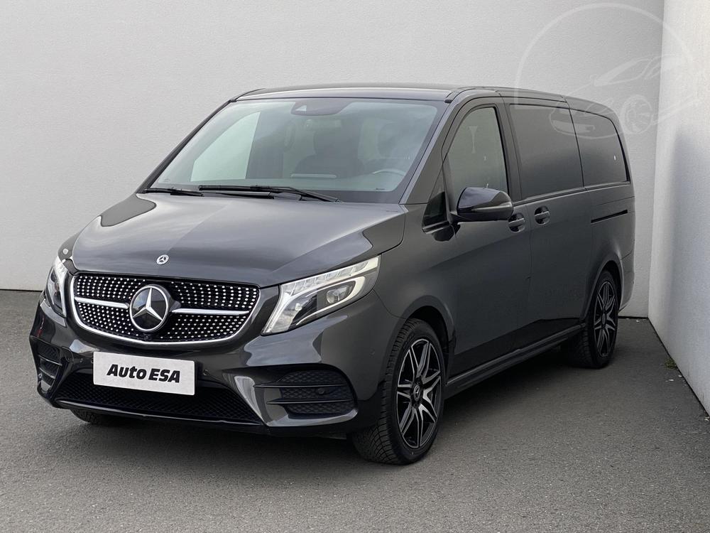 Mercedes-Benz V 2.0 CDi 1.maj Serv.kniha, R