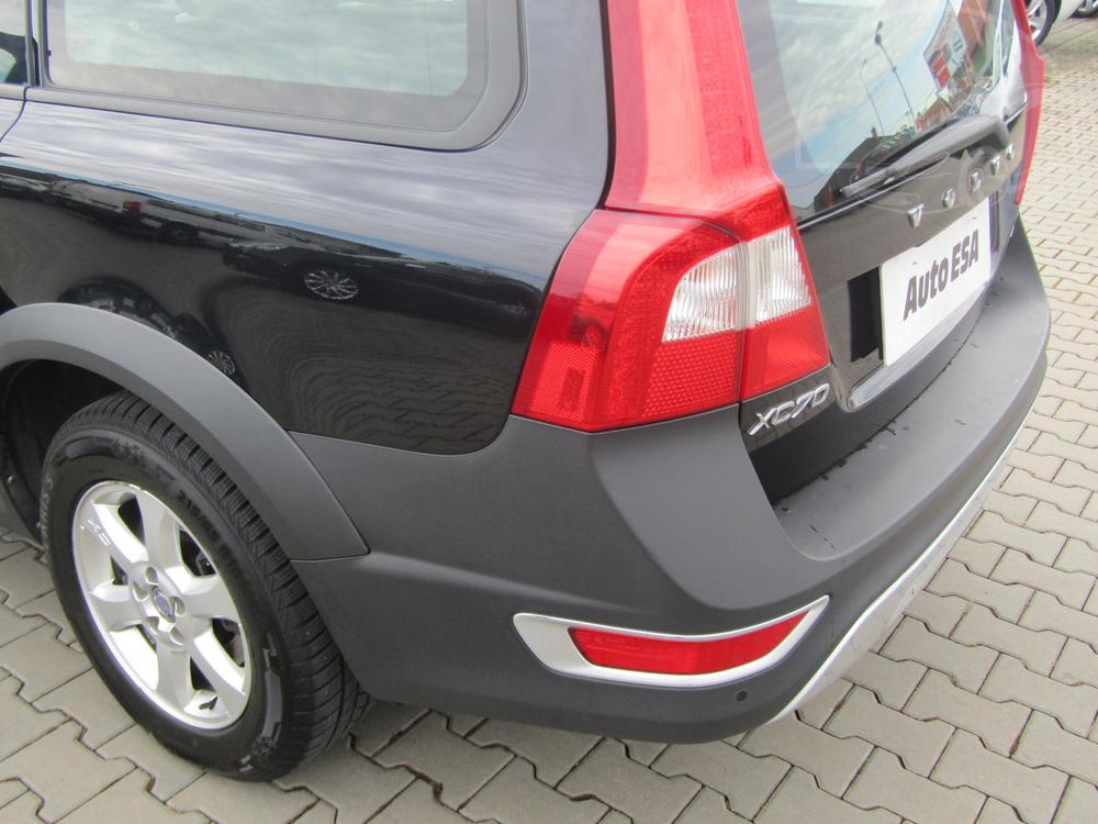 Volvo XC70 2.4 D5, R