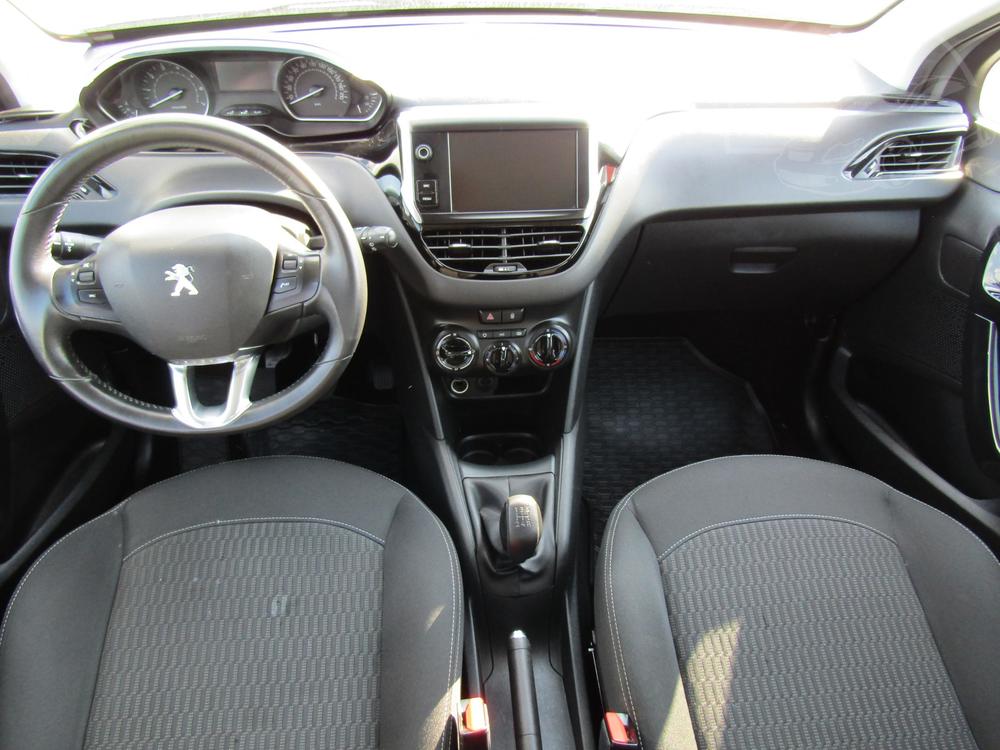 Peugeot 208 1.2 PT, R