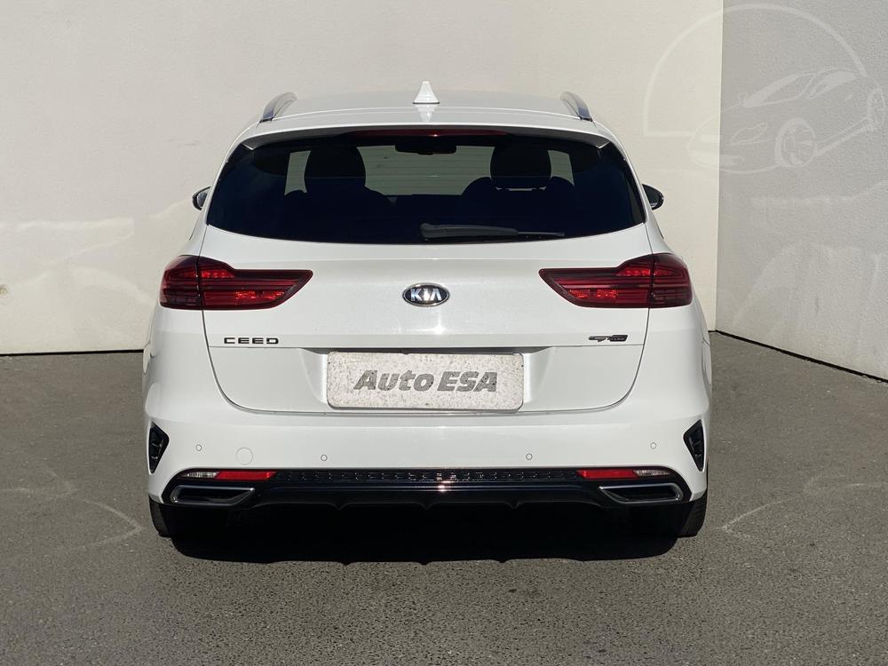 Kia Ceed 1.6 CRDi, R