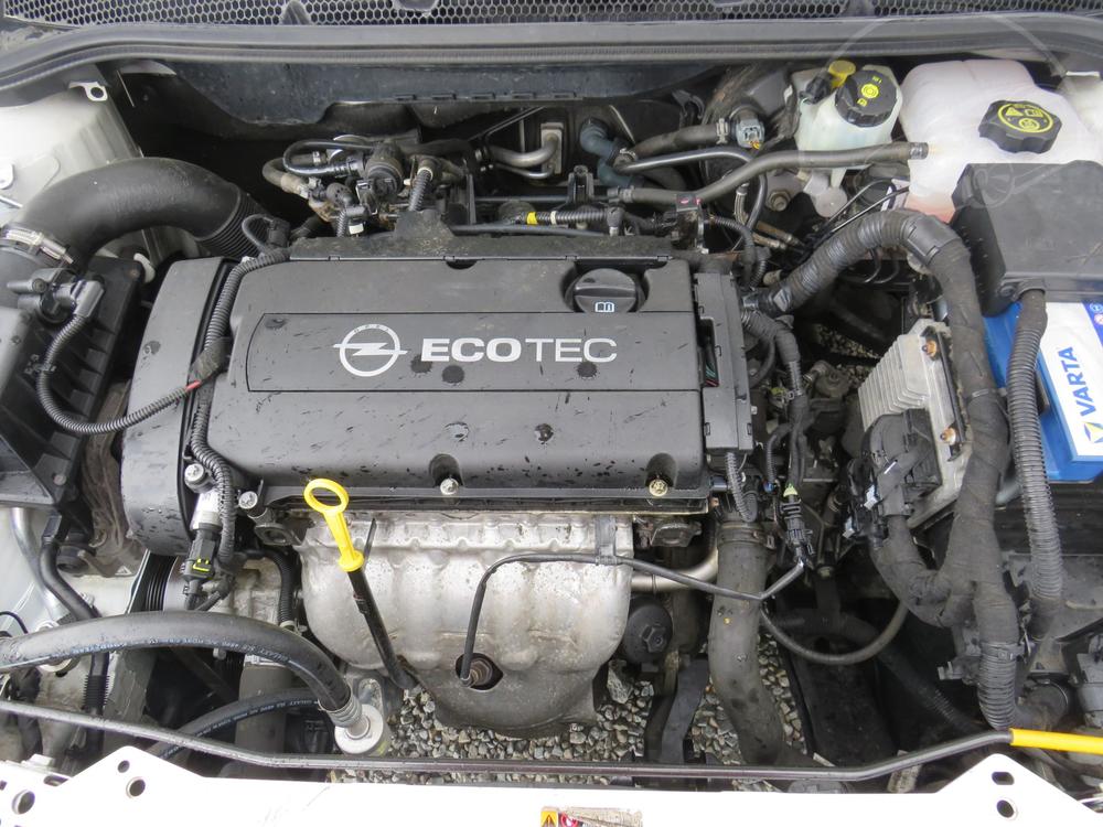Opel Astra 1.6 16 V, R