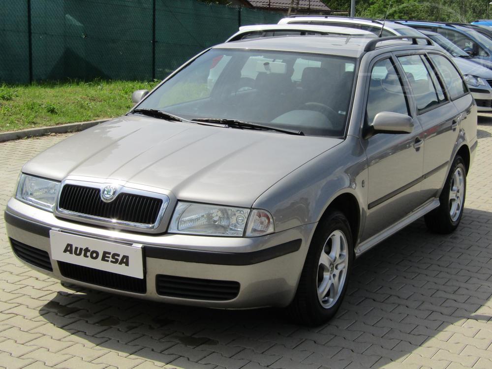 koda Octavia 1.6 i 1.maj, R