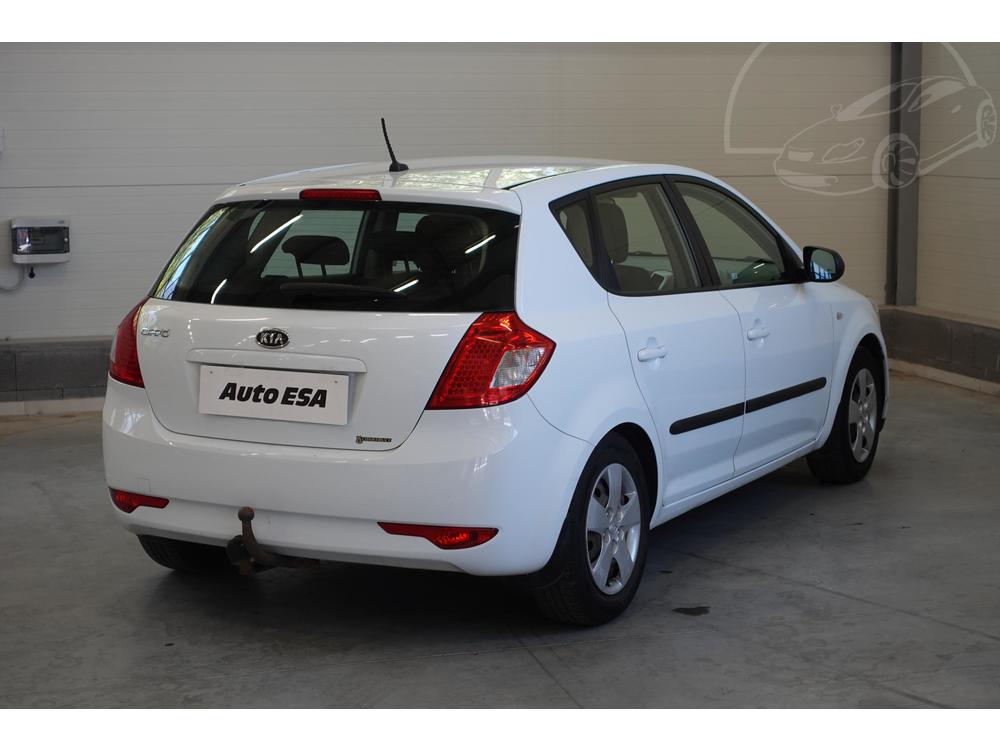 Kia Ceed 1.4 CVVT 1.maj, R